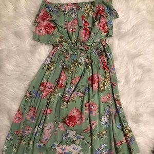 Short strapless Elan dress!